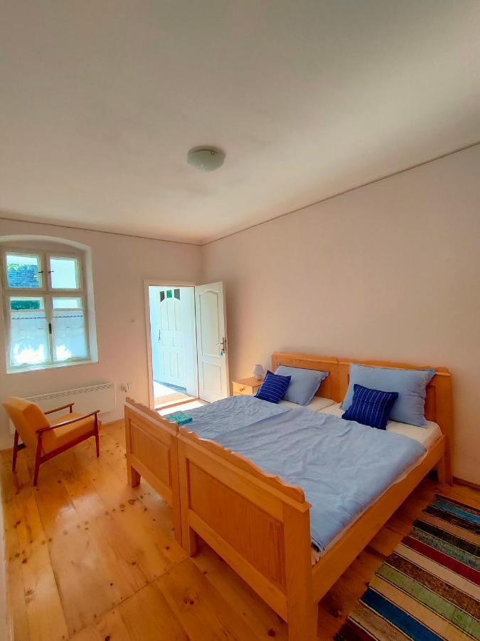 Ethno&Coffee House Tulip Bed & Breakfast Glozan Dış mekan fotoğraf