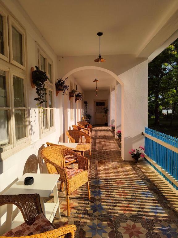 Ethno&Coffee House Tulip Bed & Breakfast Glozan Dış mekan fotoğraf